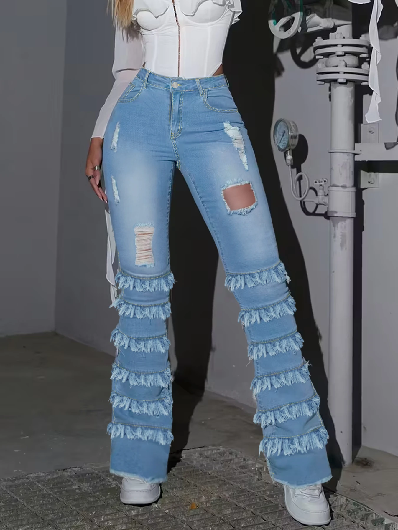 

Женские джинсы больших размеров с завышенной талией, голубые, с многослойной бахромой и потертым дизайном, модные расклешенные брюки.