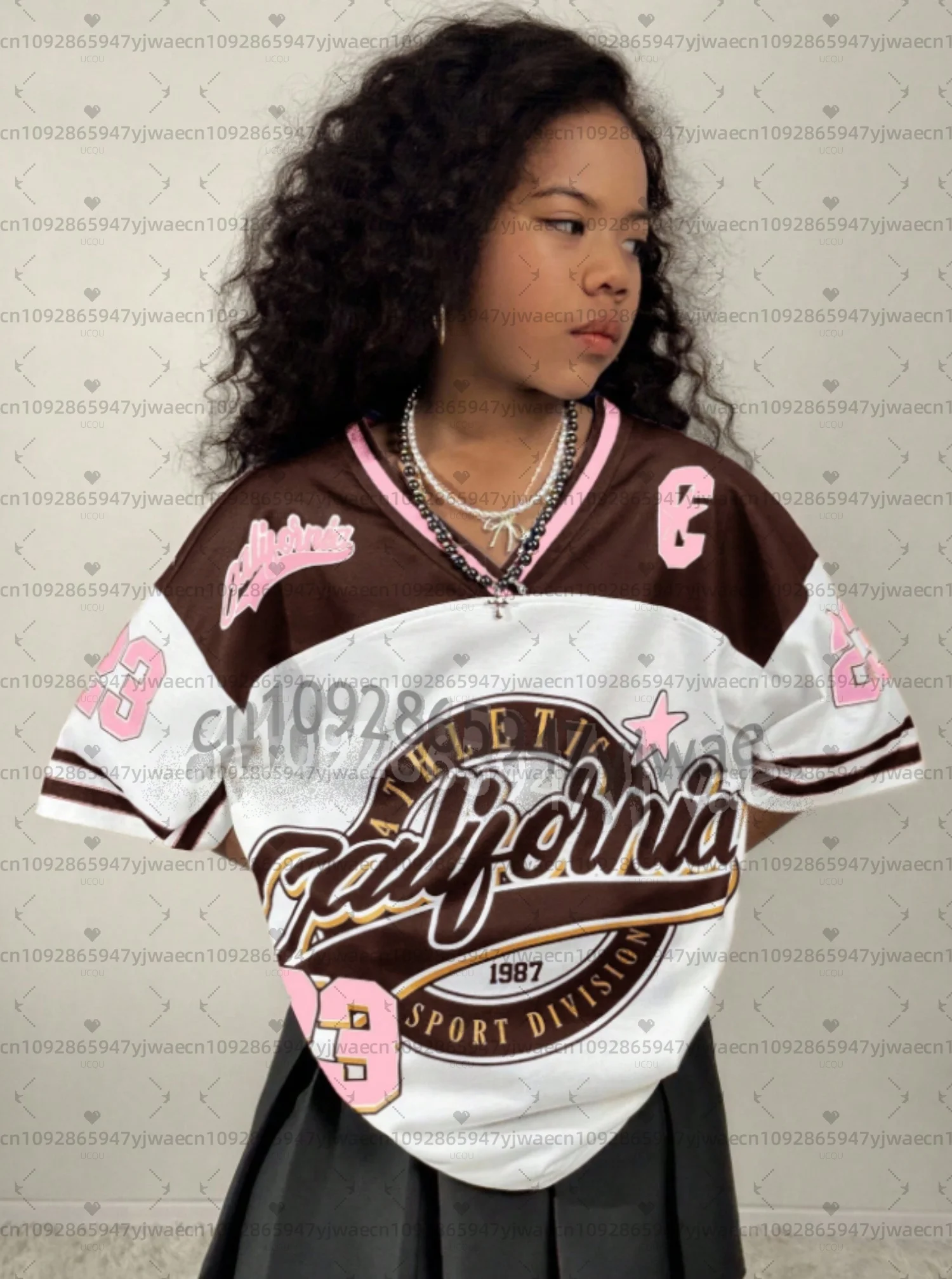Street Fashion California - 2026 Girls California No.23 Fashion V-Neck