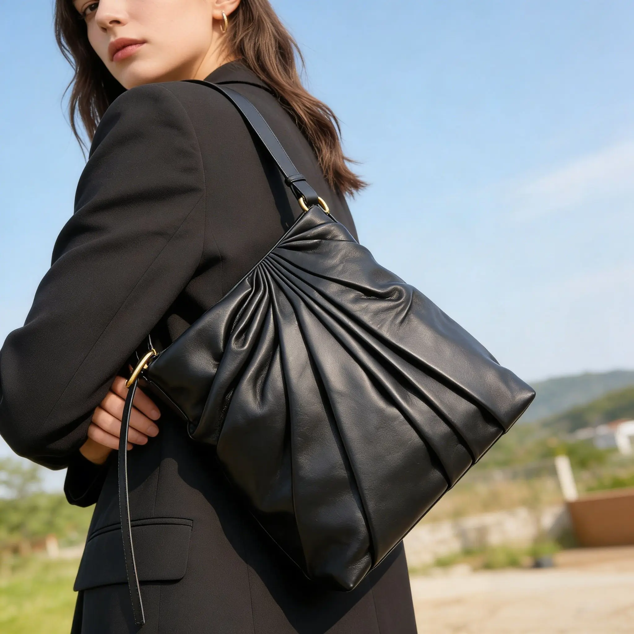 

High-quality handbag, fashionable and simple, casual shoulder and underarm women's bag design