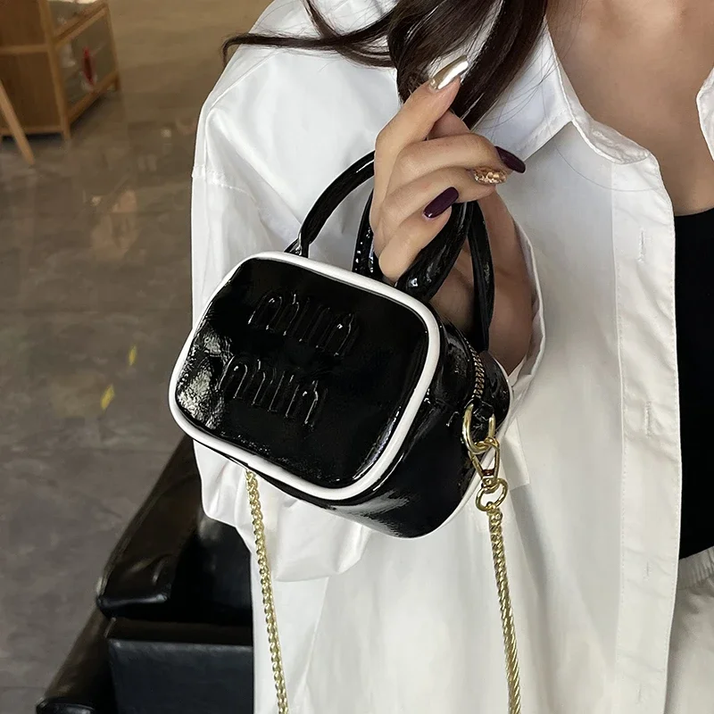 

Trendy Vintage Leather Tote Bag For Women - Elegant Crossbody Handbag With Paris Designer Minimalist Style Large Capacity