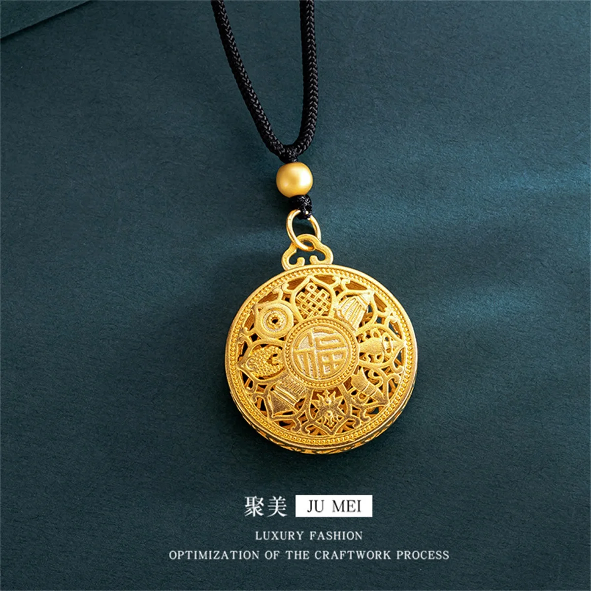 

Compass hollowed out lucky character pendant necklace, female ancient method niche design, round card tied rope, couple's style