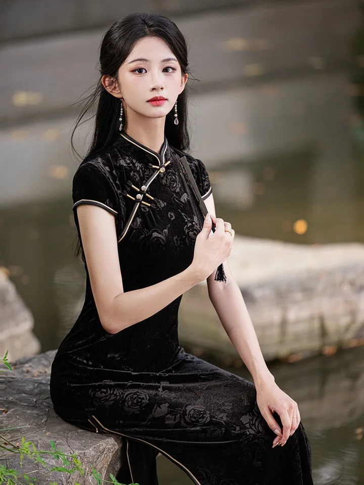 long sleeve women's black dress BLACK LONG SLEEVE Midi Dress main image 1