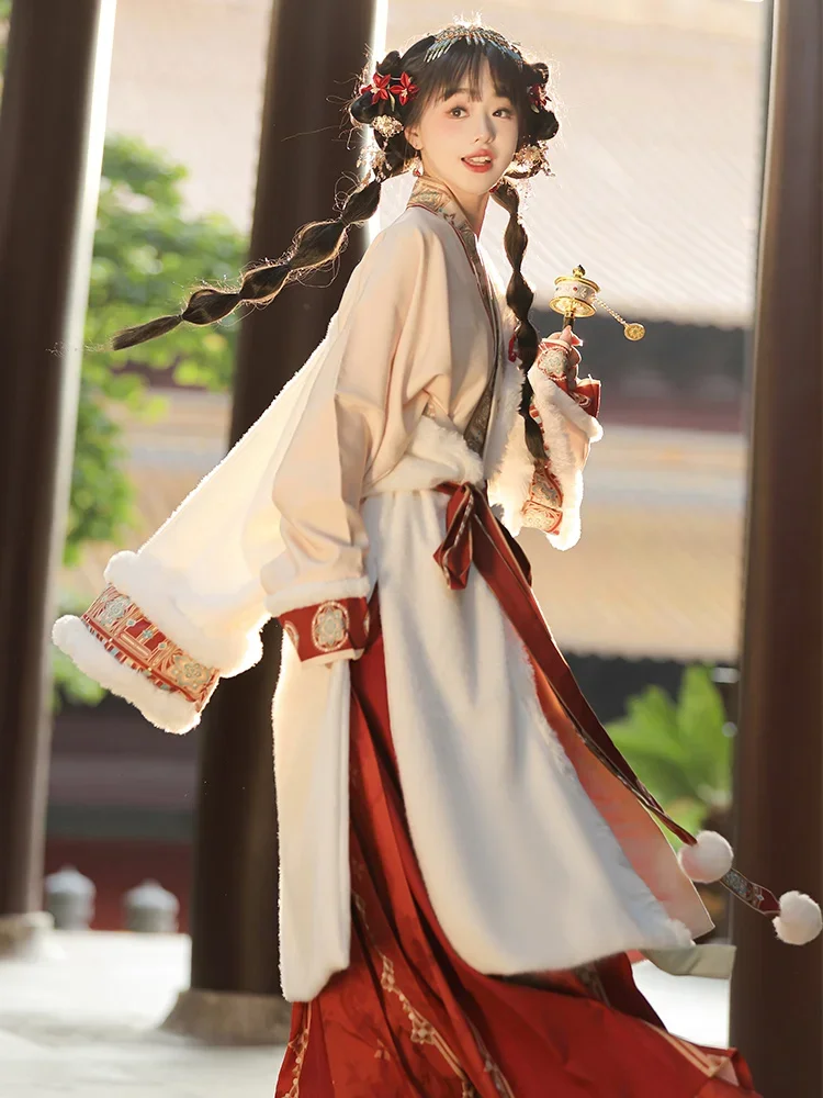 

Song Dynasty Hanfu Women's Autumn and Winter Chinese Style Thickened Pair Long Jacket Pleated Skirt Commuter Daily