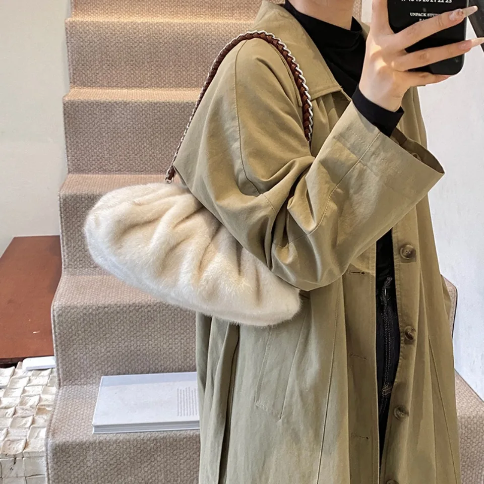 Luxury Women's Furry Pleated Purses and Handbags Plush Cloud Bag Designer Fashion Chain Shoulder Bags for Women Winter Tote Sac - view 4