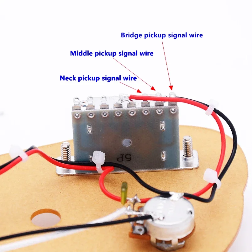 مجموعة واحدة من أوعية HSH (2 × 500 كيلو + مفتاح 5 اتجاهات + جاك) لأسلاك الجيتار الكهربائي ST H-S-H