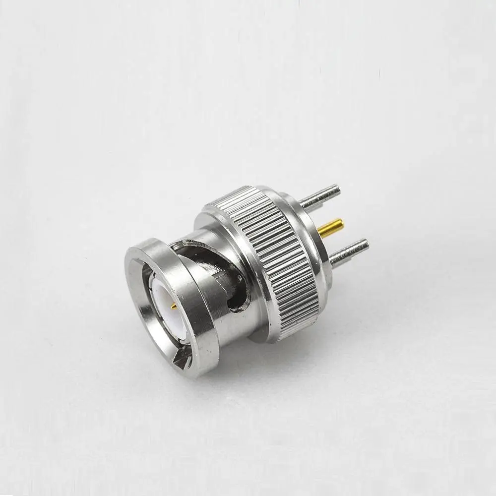 conector-bnc-macho-reto-para-montagem-em-pcb-com-furo-passante-50Ω