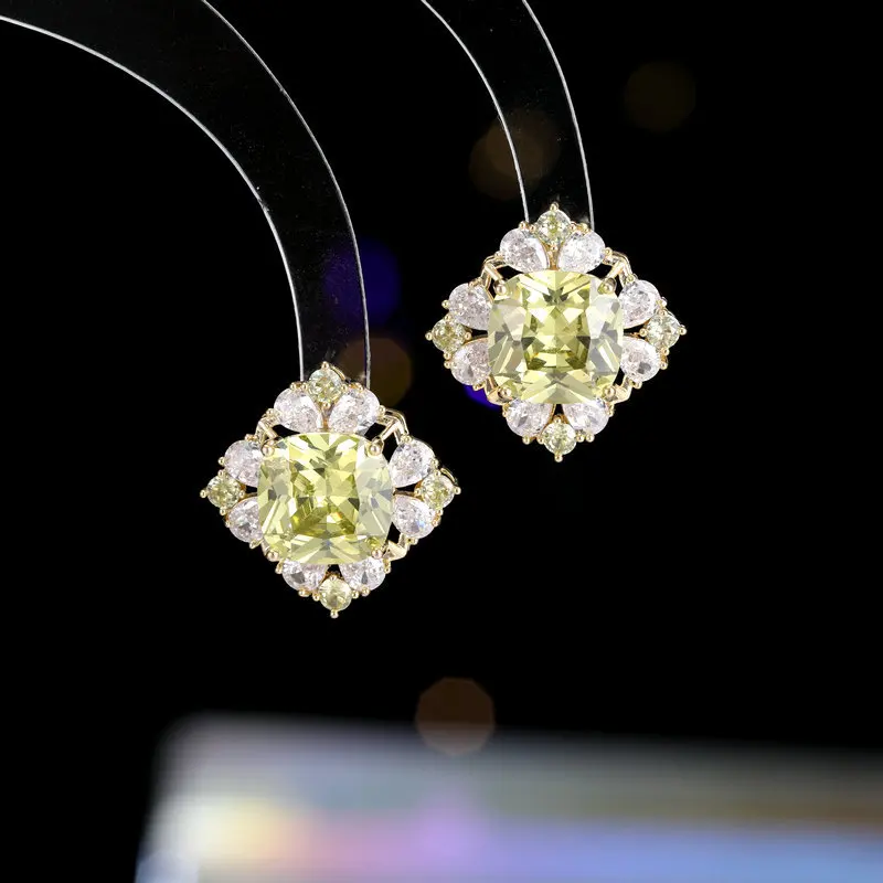 

s925 Silver needle niche design sense earrings, brilliant zircon light luxury high-end geometric simple square stud earrings