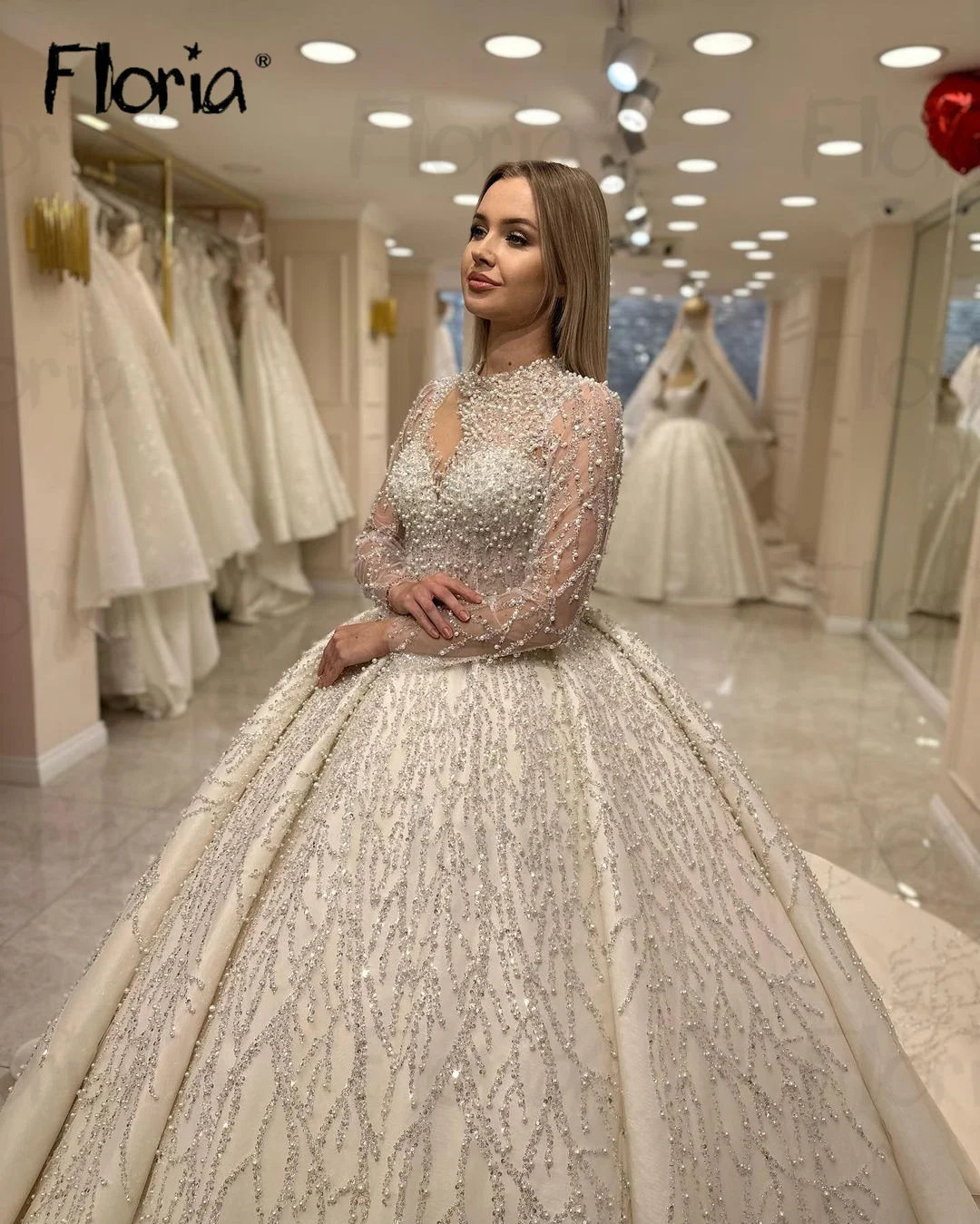 African Wedding Dress Long Sleeve Ball Gowns Arabic Plus Size Backless Beading Bridal Gowns Sparkle 2024 Robe de Mariée Custom