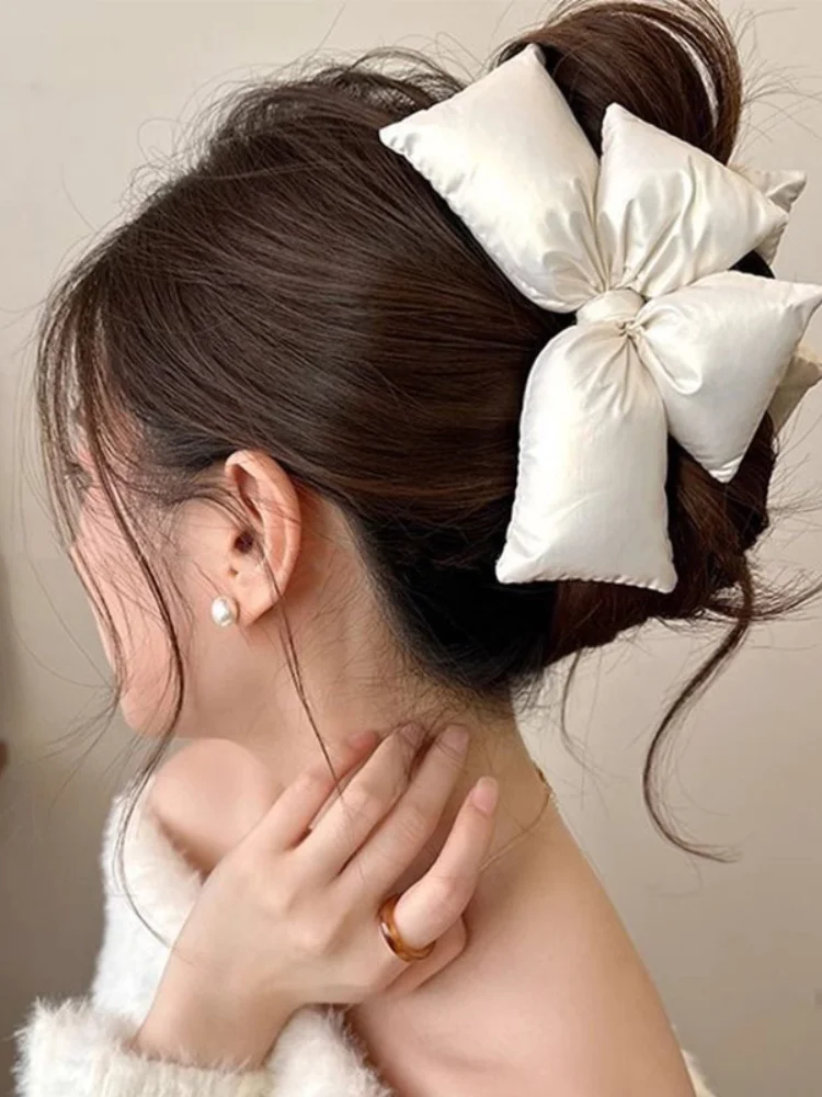 3D Cotton Filling Bow Hair Claw Women Fashion Versatile Hair Accessories Aesthetic Bowknot 2025 New Advanced Large Shark Clip