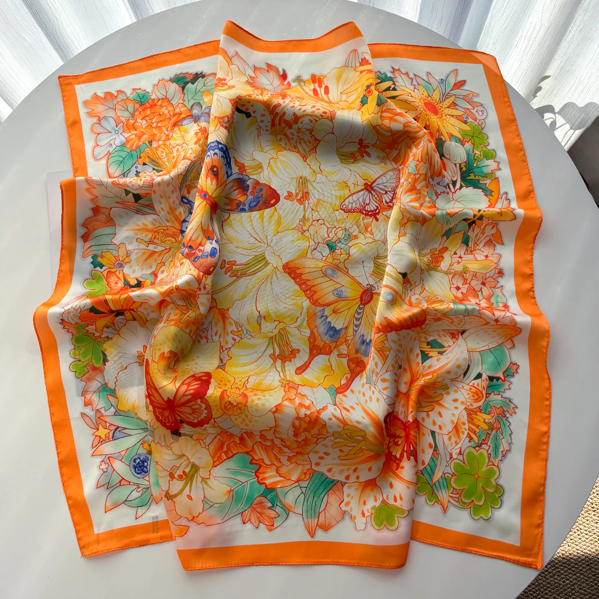 

Роскошный квадратный шарф с цветочным принтом, женские шарфы из искусственного шелка, банданы, хиджаб, шейный платок, элегантная пляжная шаль, накидки