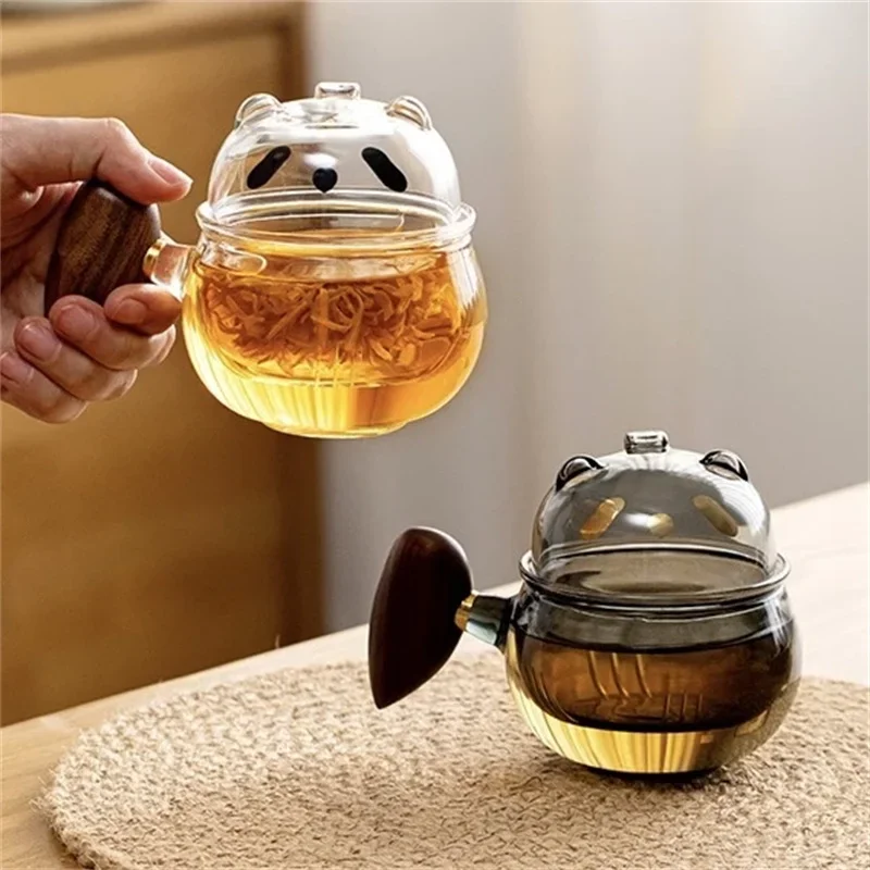220ml Office Cute Panda Glass Tea Cup Office Tea Separation Cup With Walnut Handle Brewing Flower Tea Mug Drinkware