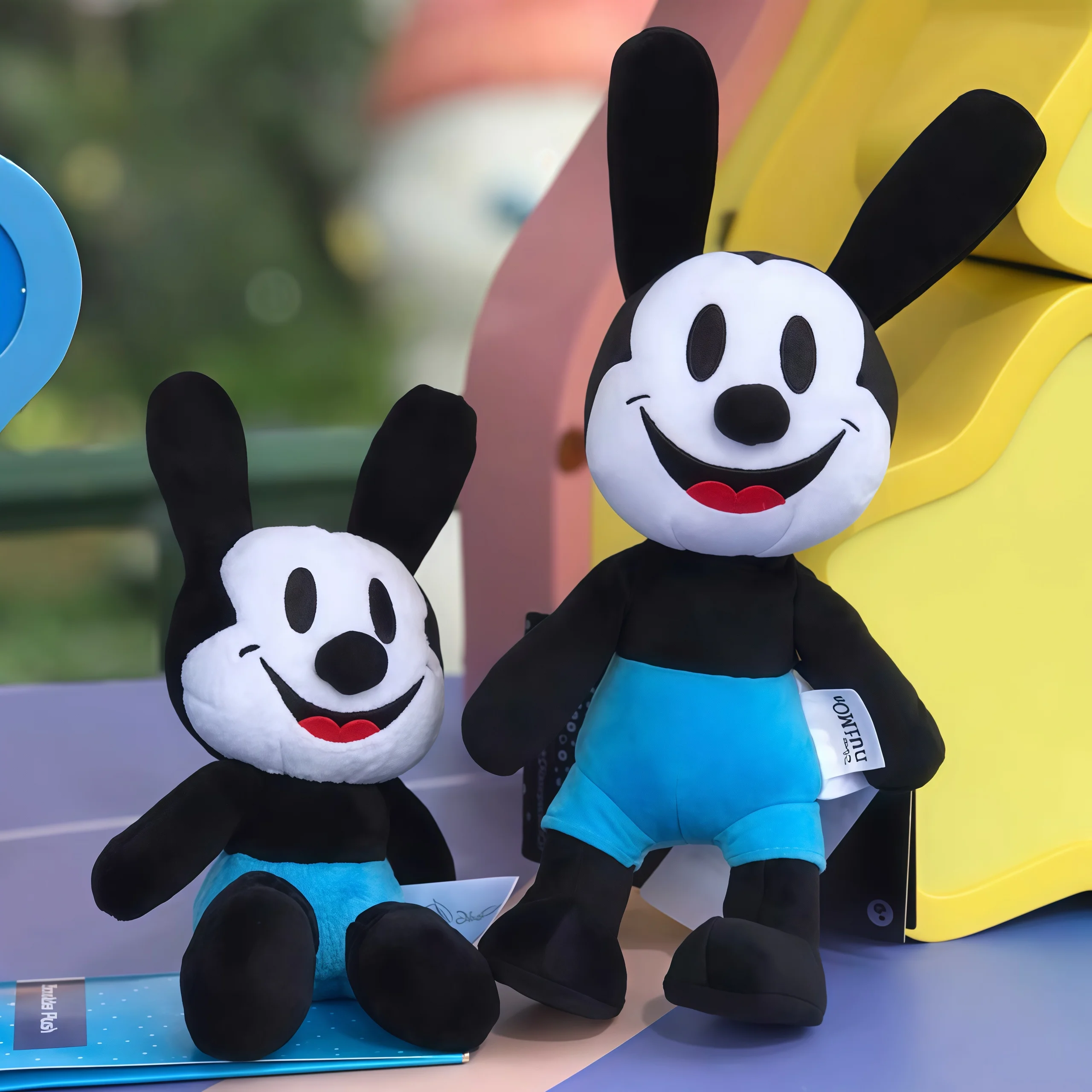 

100th Anniversary Lucky Rabbit Osvald Electric Guitar Playing Toy - Black Mickey Fur Teddy Child Doll Birthday Gift Souvenir