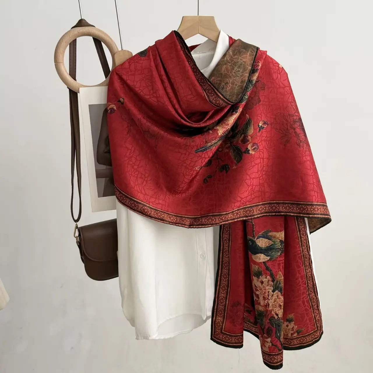 

Элегантный двусторонний шелковый шарф-платок 180*70 см с принтом в китайском стиле, из ароматного шелка, модный аксессуар, хиджаб, шарфы