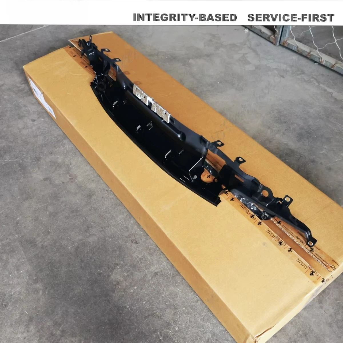 

Genuine Original Parts Rear Bumper Upper Trim Panel for 296 GTB GTS Carbon Fiber Tailgate Spoiler Lip 984456