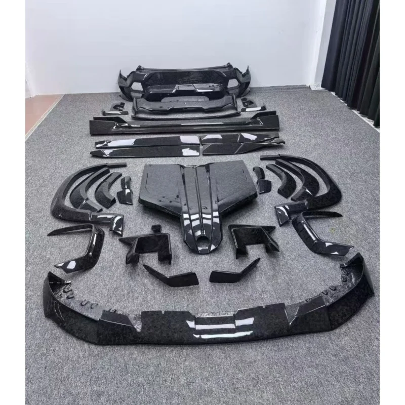High Quality Carbon Fiber Body Kit, Front Diffuser, and Rear Diffuser Side Skirts Suitable for BMW XM Modified M-type
