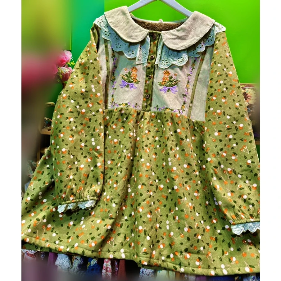 Camicetta di pizzo babydoll patchwork con ricamo in velluto a coste in pile femminile Camicetta invernale vintage Cottagecore Sweet Lolita Bohemian Hippie Top