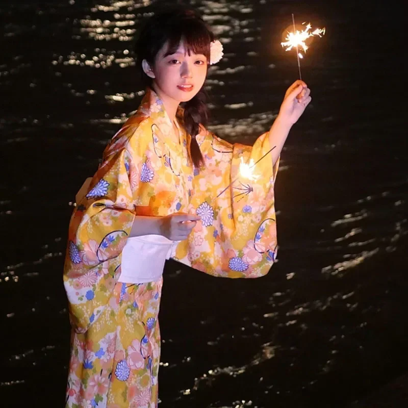 كيمونو ياباني تقليدي للنساء ، روب يوكاتا هاوري ، فستان ياباني ، ملابس الموضة ، كيمونو رسمي ، صيف ، جديد