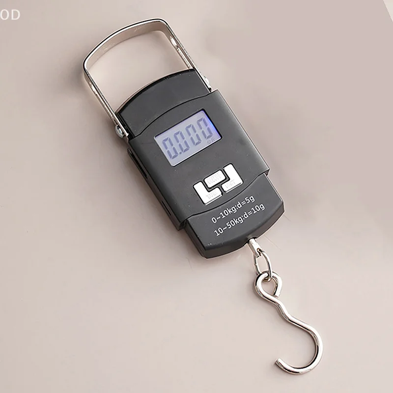 1PC Schwarz 50kg Tragbare Elektronische Tragbare Gepäck Waage LCD Digital Display Bildschirm Express Lieferung Skala Haken Mini Waage