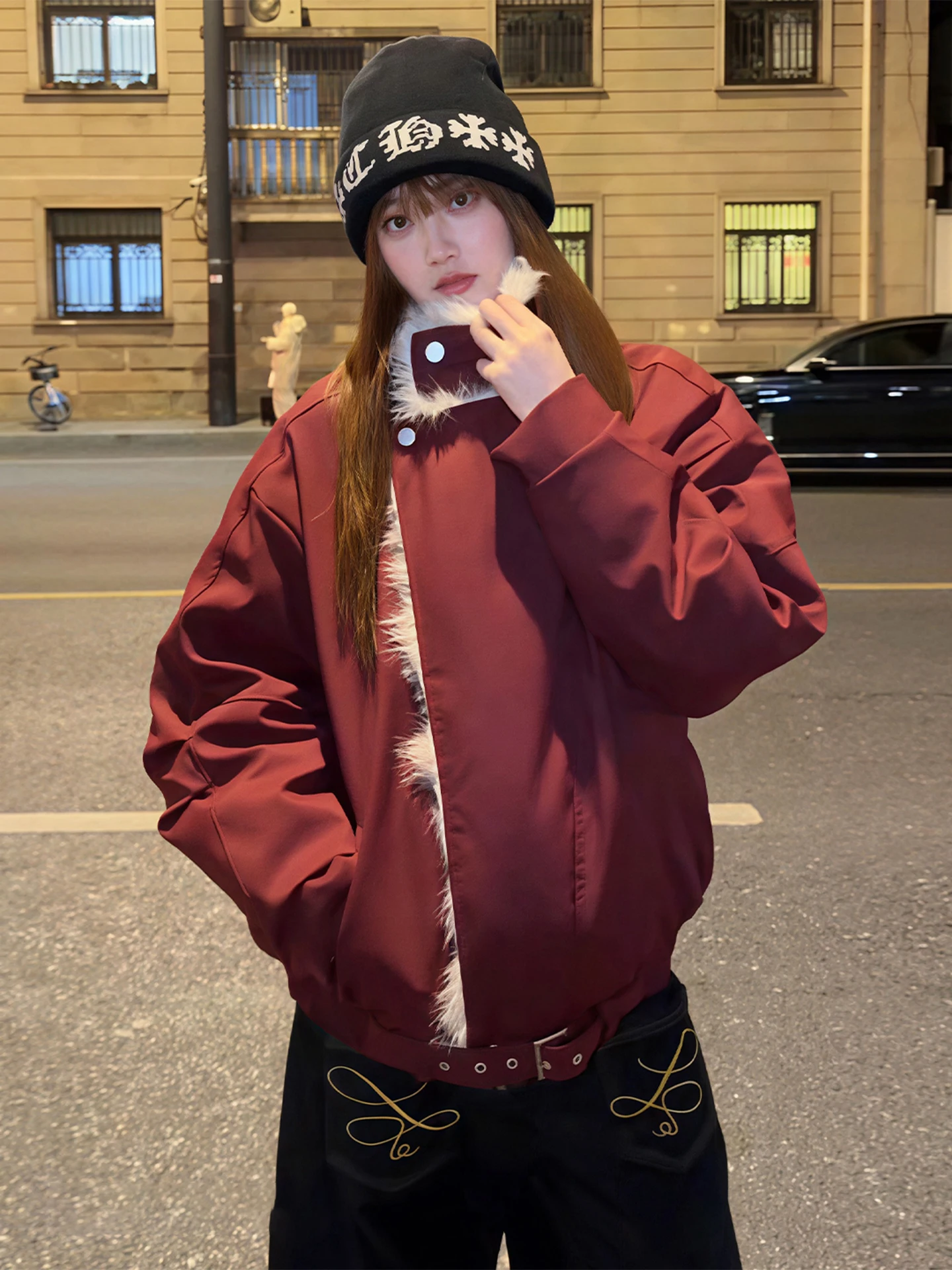 

Красная короткая утепленная хлопковая куртка мужская зимняя теплая, премиум-класса, с асимметричным кроем, в стиле «Птица-хищник» (Китайский зодиак)