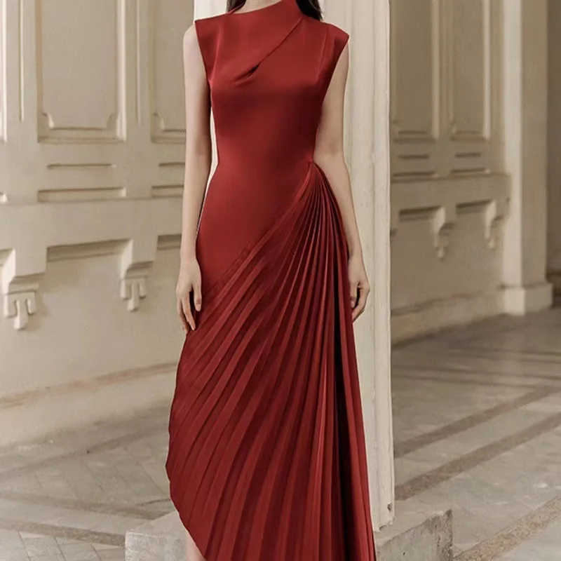 Niche Design Half Turtleneck Asymmetric Pleated Hem European and American Elegant Long Dress Dress