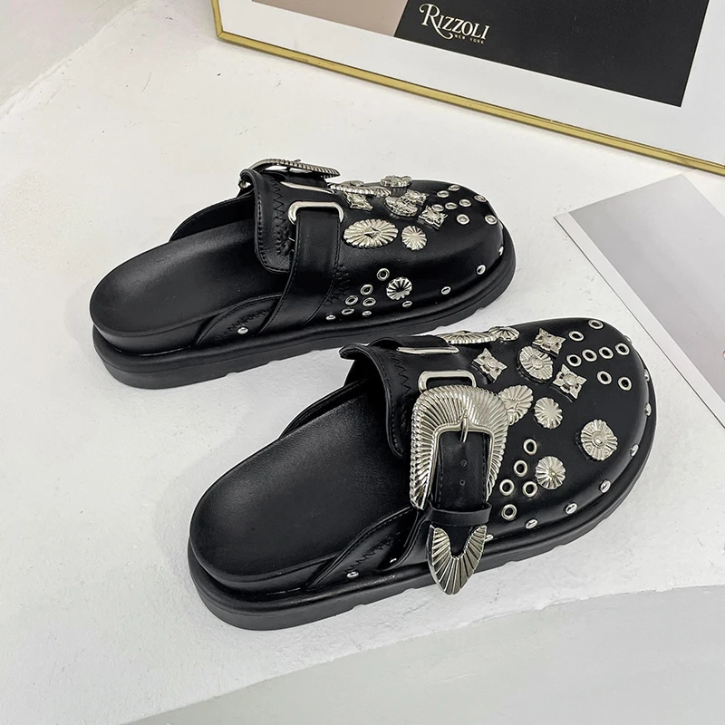 Baotou sandals women wear thick soled rivet fashion sandals diamond-shaped Mohler shoes slippers women shoes women shoes