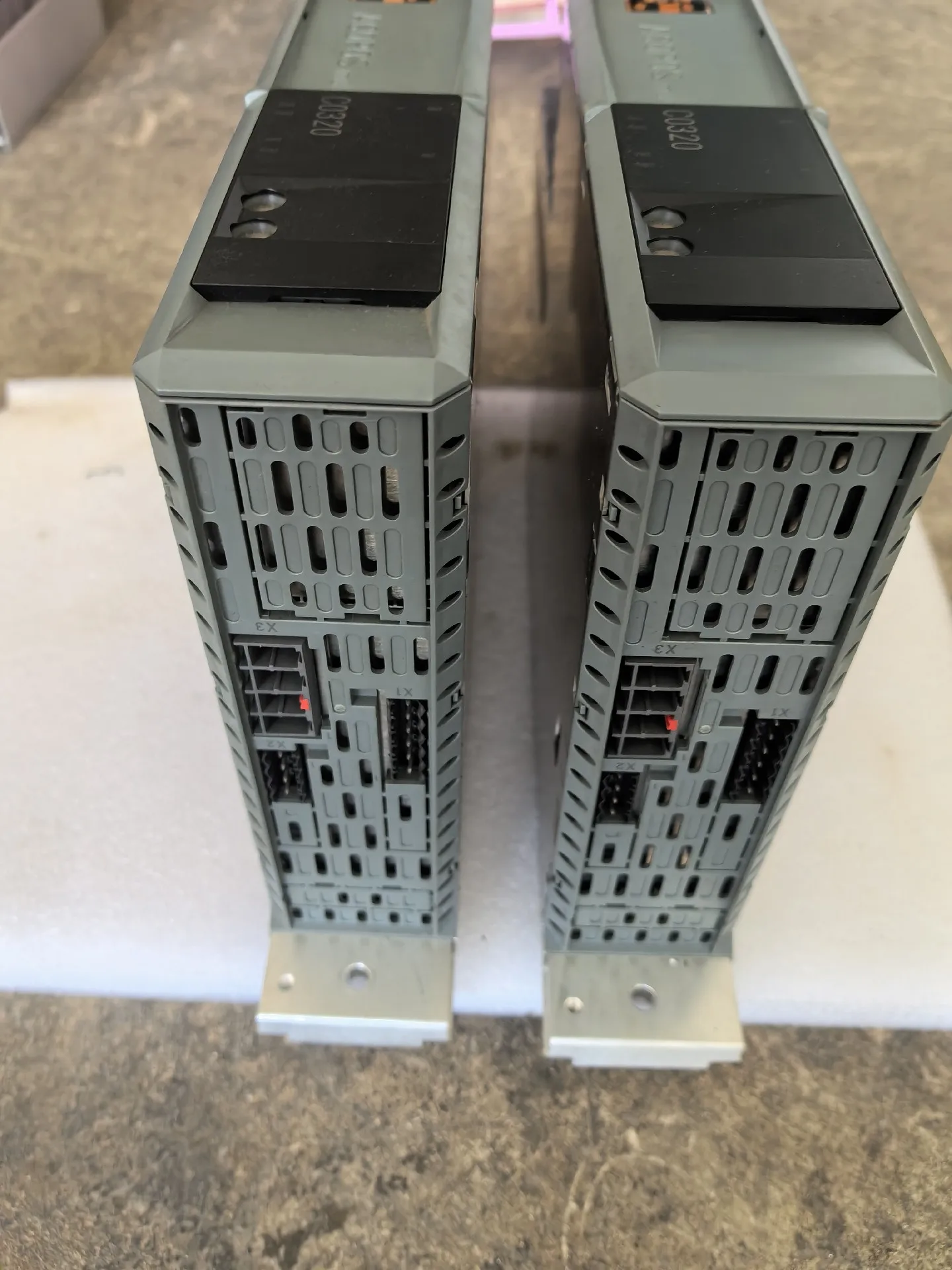 8B0C0320HC00.00A-1 Сервопривод для B&R