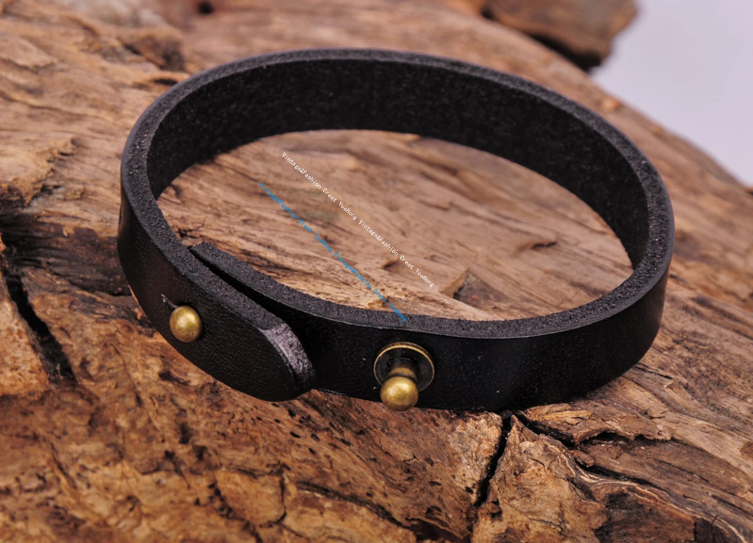 G370 Black Simply Stylish Single Band Genuine Leather Bracelet Wristband Women\'s
