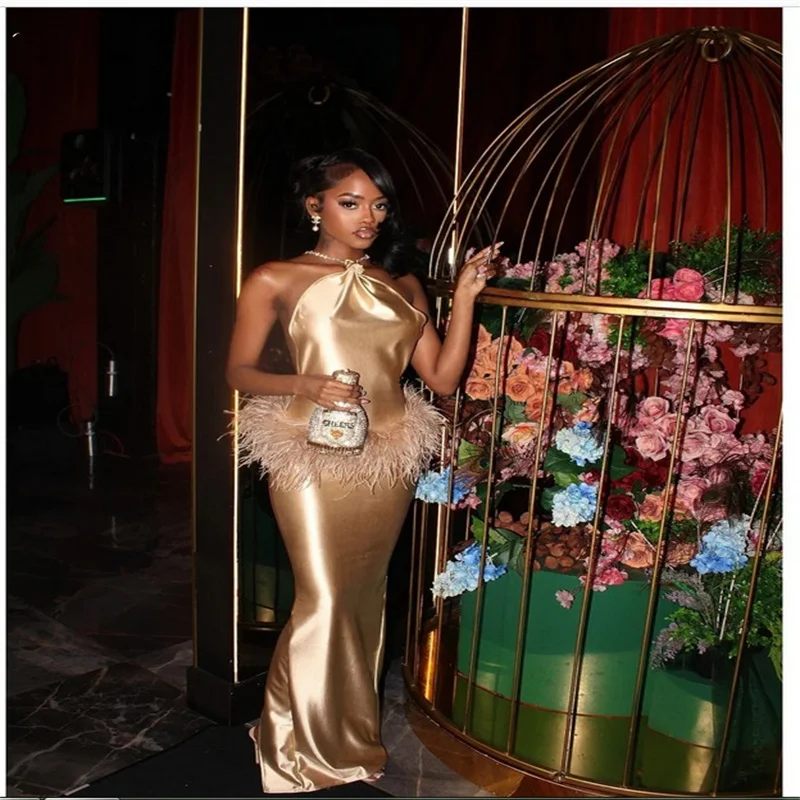 

Elegant Evening Dress Customized Golden Halter Neck Prom Dresses Feathers فساتين للمناسبات الخاصة Mermaid S