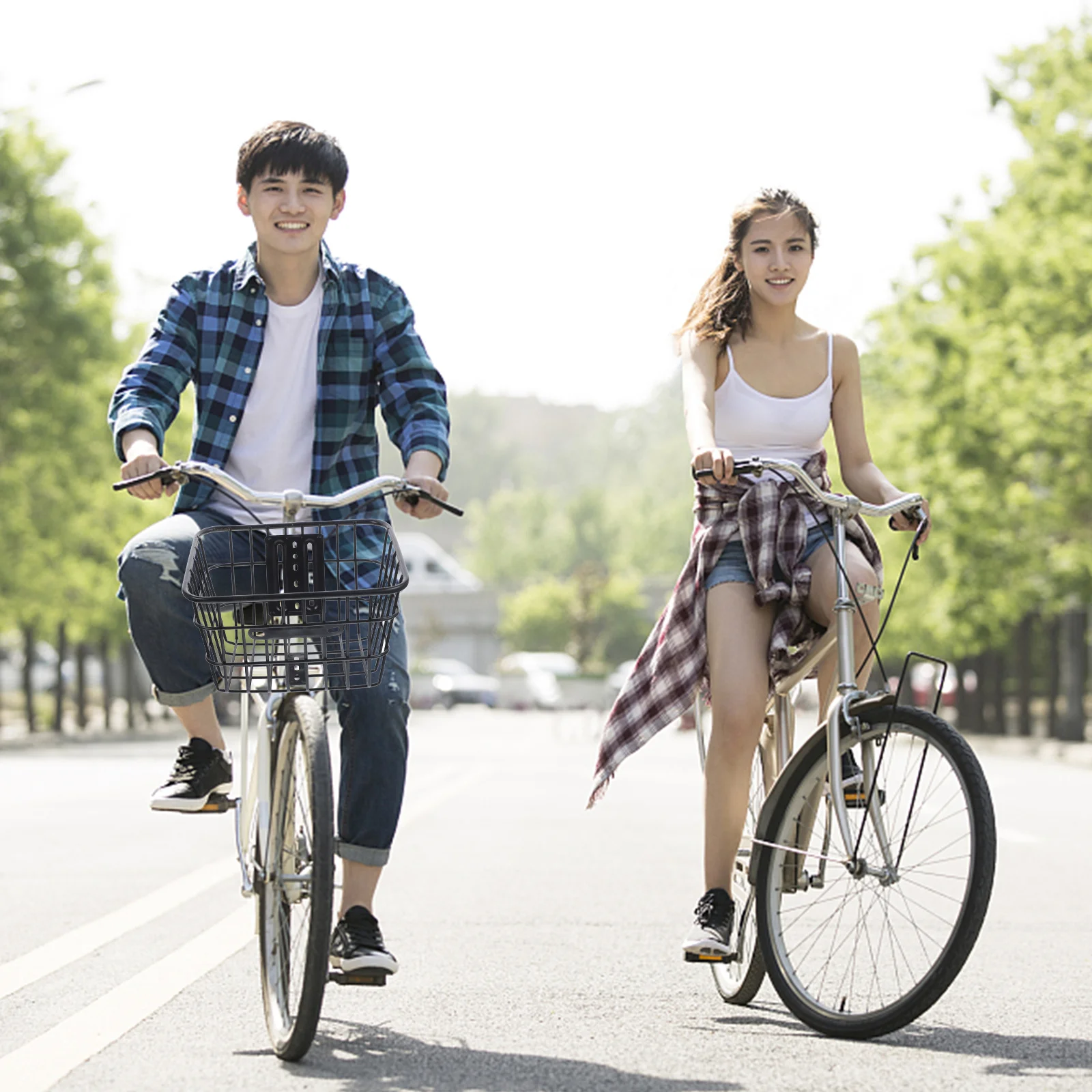 

Bike Front Storage Basket Heavy Duty Iron Folding Design for Women Men Cyclists Lightweight Portable Net Container for Daily