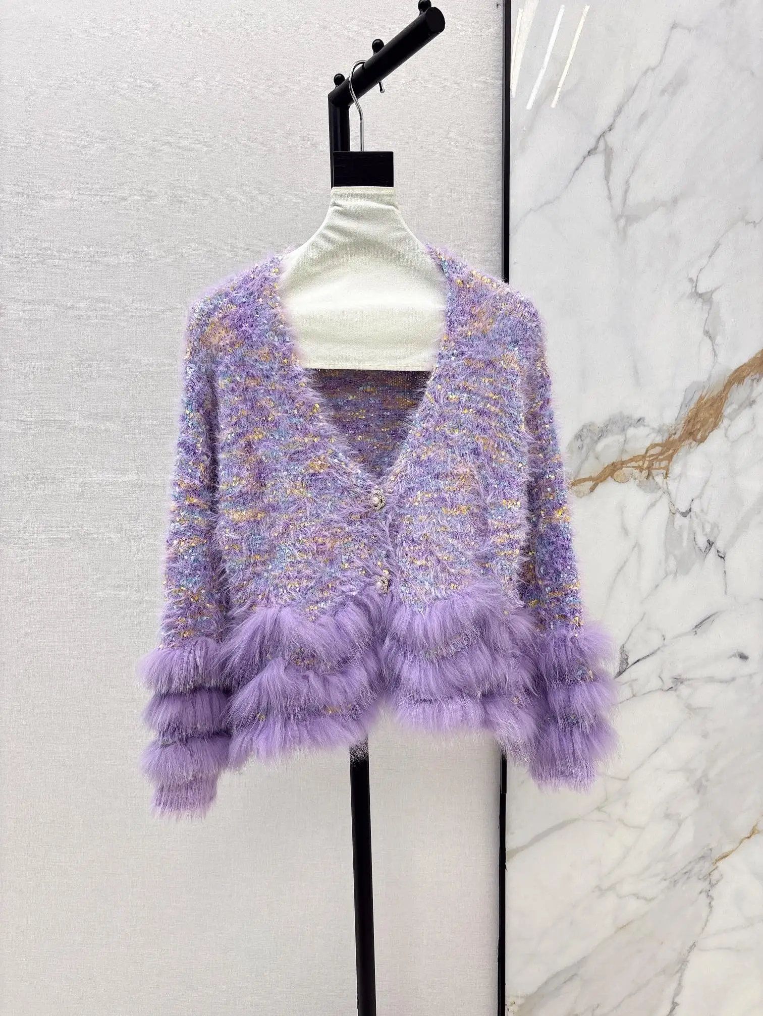 2024 Autumn New High Quality Women's Clothing Colorful fashion V-neck spliced fox fur cardigan sweater 0907