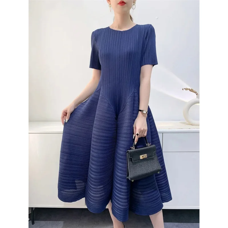 Miyake pleated dress women 2024 elegant slim summer new casual mid-length dresses women clothing o collar short sleeve Bud skirt