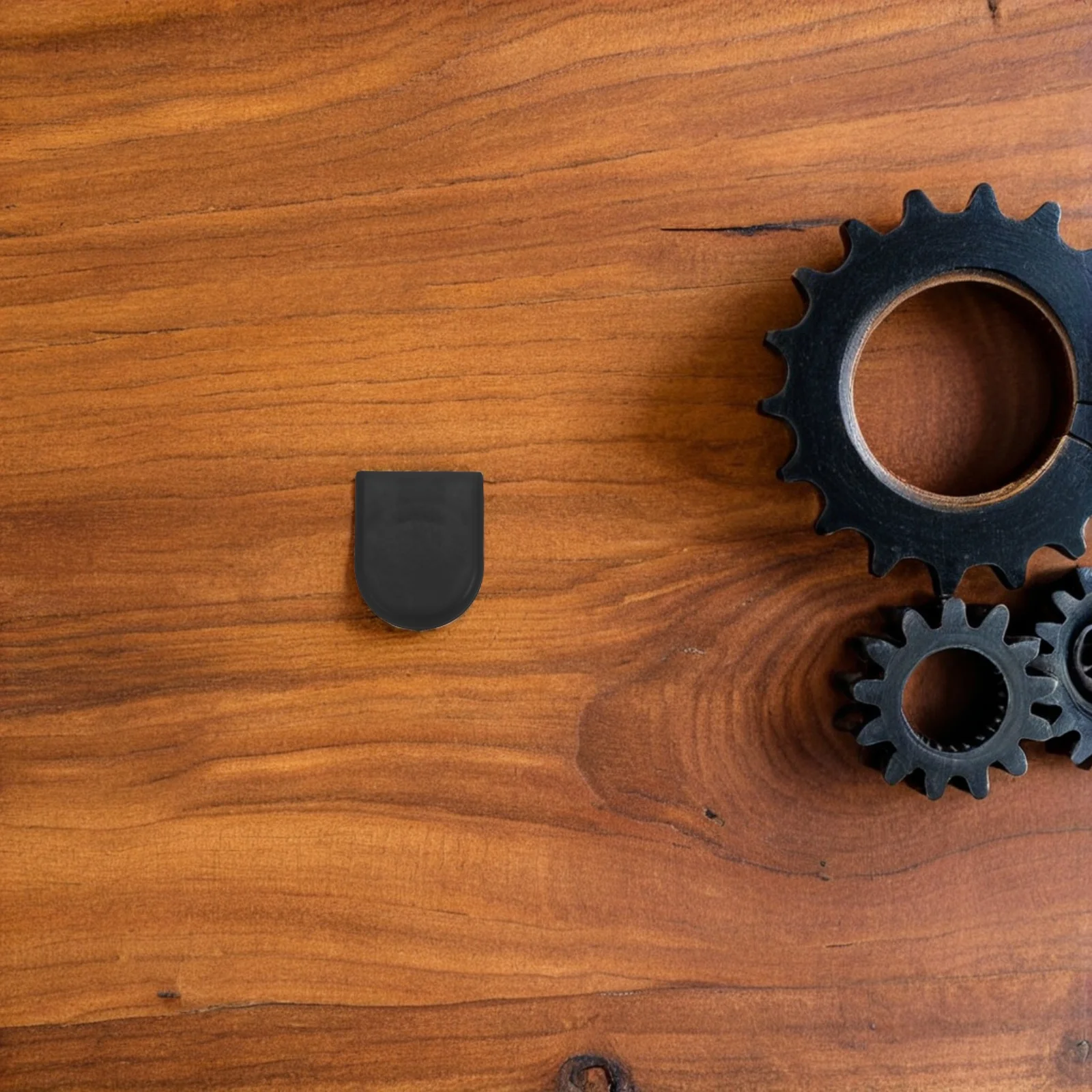 

100Pcs Car Wiper Arm Covers Windshield Wiper Arm Nut Bolt Plastic Protective Cover Streamlined Design Stable