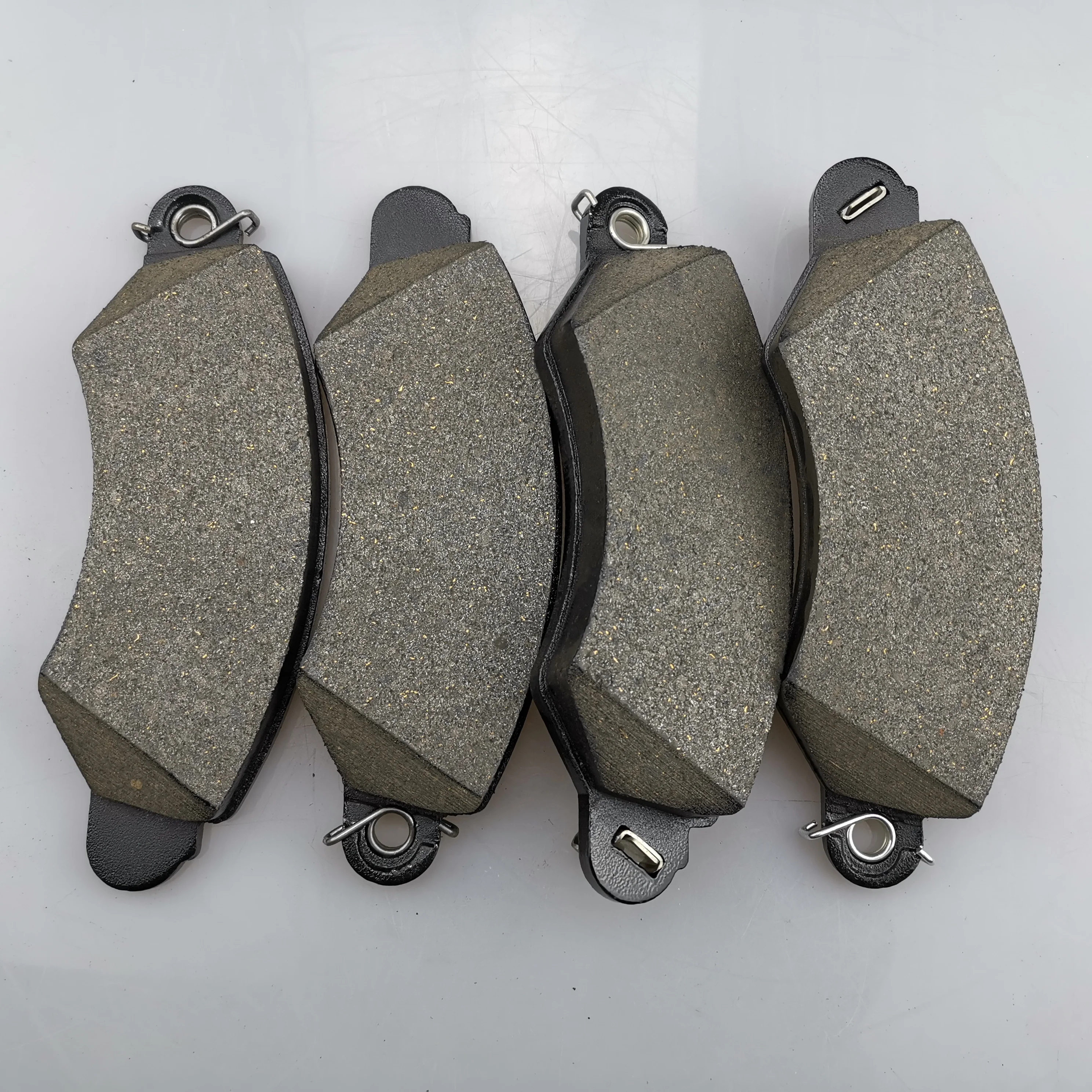 SAIC MAXUS V80 Front brake pad C00005576