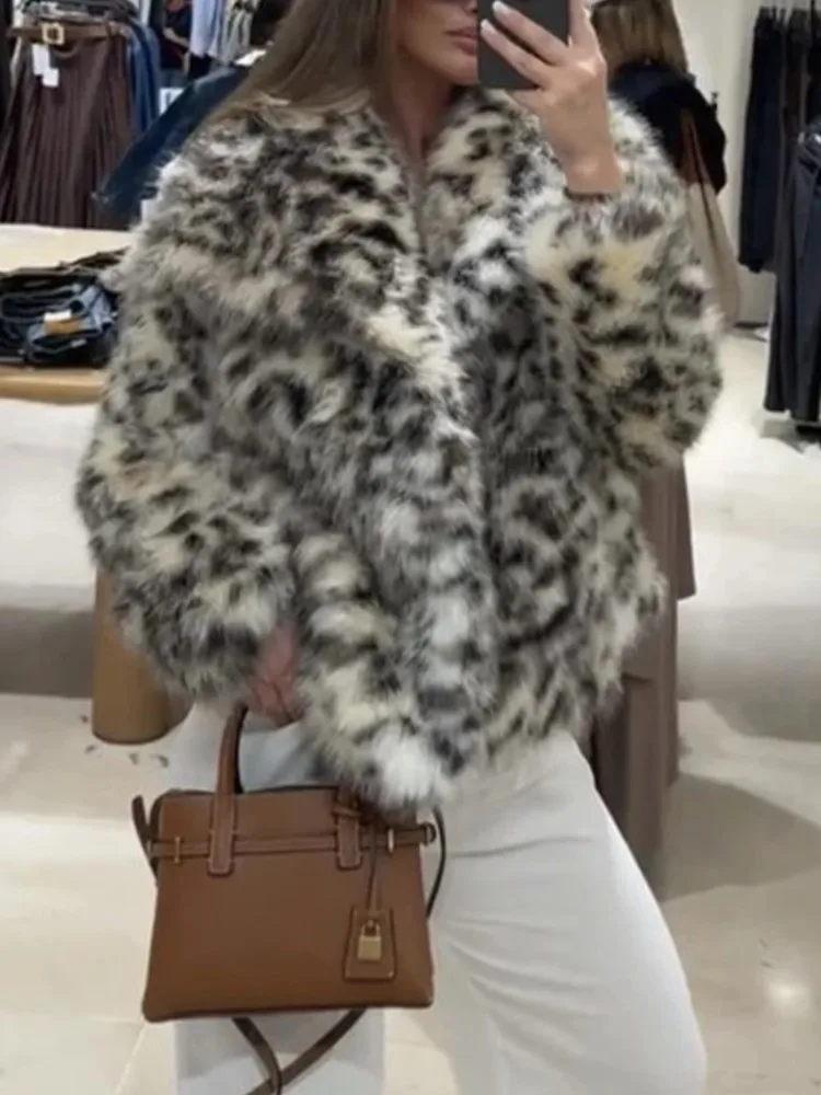 

Women's Temperament Elegant Leopard Print Artificial Wool Jacket Winter Celebrity Style Commuting Versatile Comfortable Tops