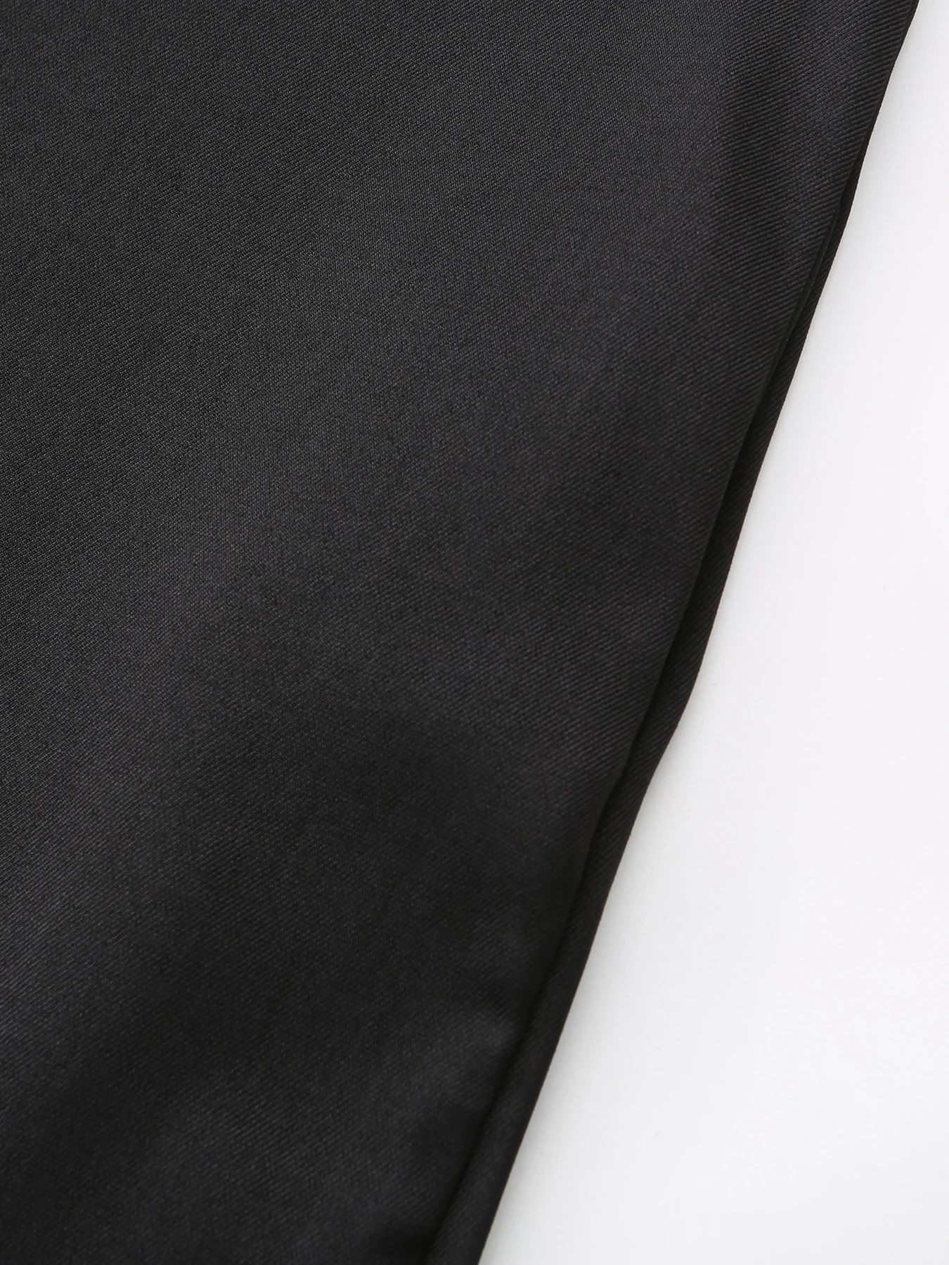 イスラム男性の伝統的な服長袖刺繍スタンドカラールーズメンズローブアラビアエスニックスタイルメンズカジュアルフォルマ