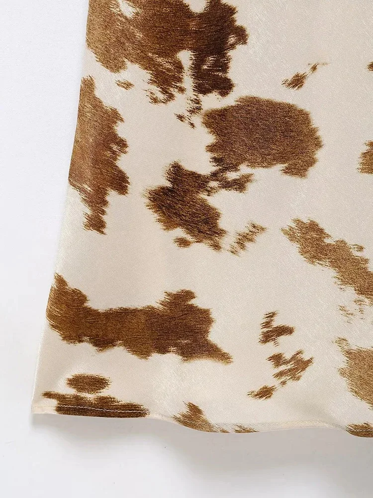 Women's Satin Texture V-Neck Mistletoe Dress Fashion Sexy Spot Printed Long Halter Dress Temperament Elegant Womenswear