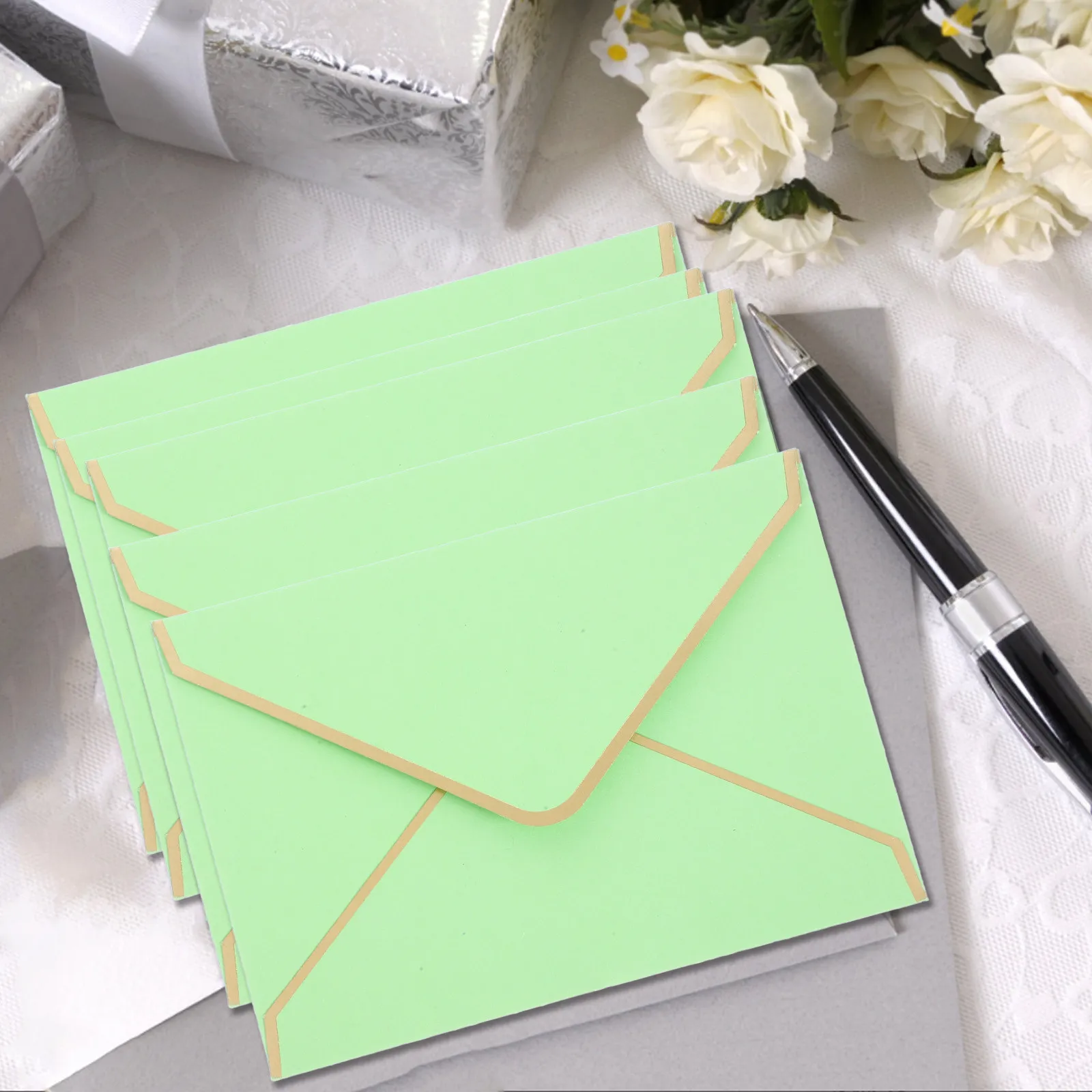 

20Pcs Gold Border Invitation Envelopes Elegant Paper Envelopes for Wedding Greeting Cards Party Use Envelope Party Accessory