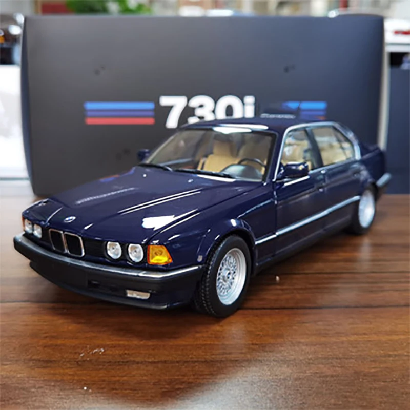 Minichamps1:18 7 Series 730i E32 1986 Simulation Alloy Car Model Gift Collection