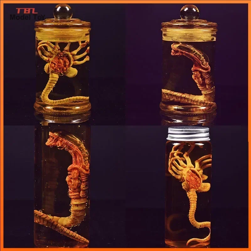 

Anime Alien Predator Alien Larva Face Bug Action Figures Toys Chestburster Facehugger Culture Tank