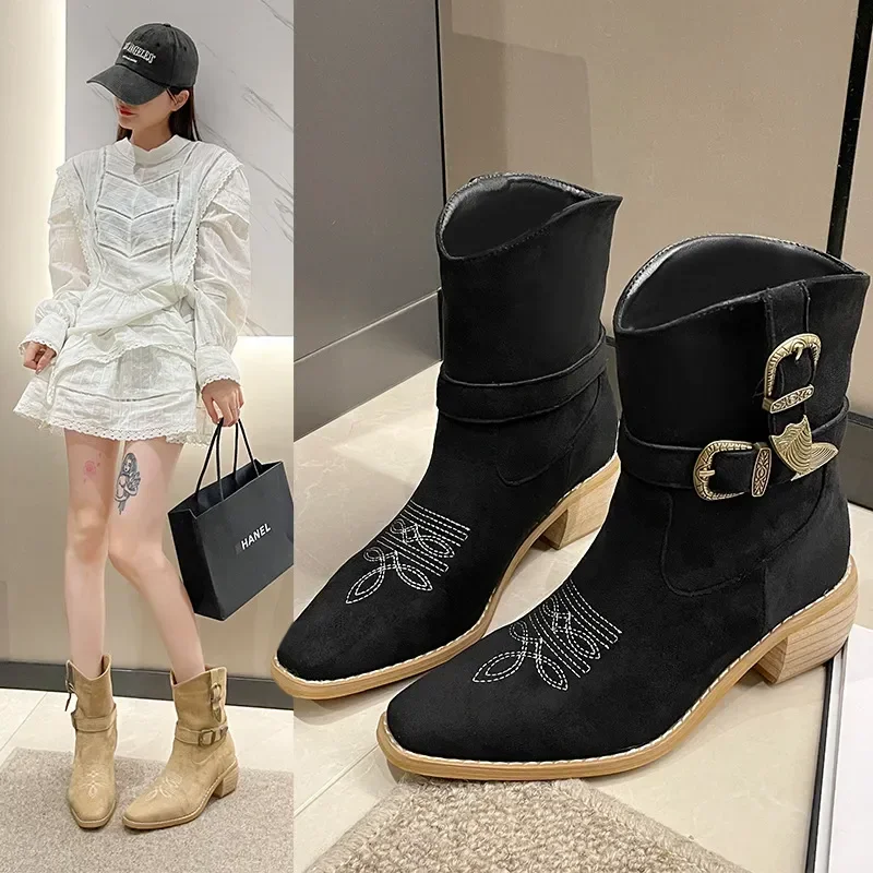 Vintage Embroidered suede ankle boots for Women  Autumn Low Heels Ankle Boots Woman Pointed Toe Thick Heeled Cowboy Botas