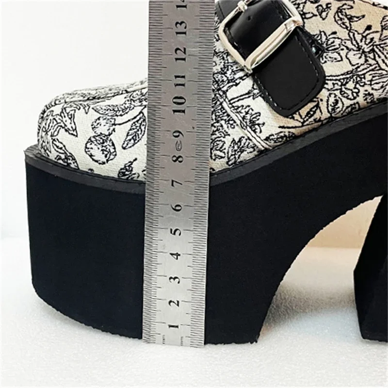 Eilyken Design Style Chunky Platform Round Toe Women Slippers Fashion Belt Buckle Thick Bottom High Heels Mule Slide Shoes