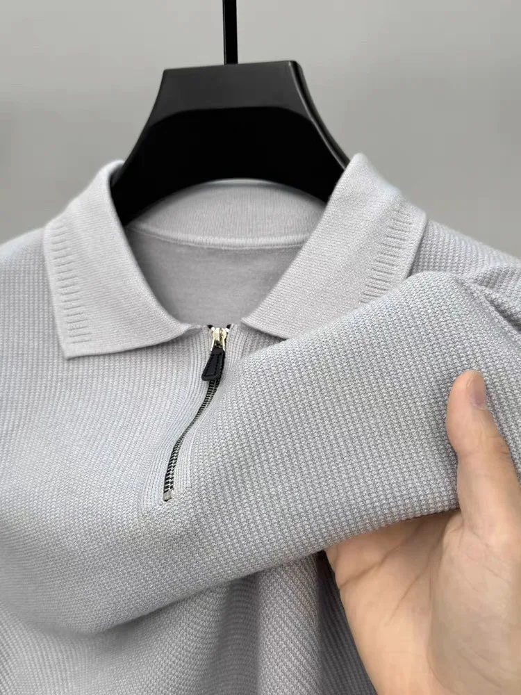 

Luxury knitted long sleeve T-shirt men's lapel sweater autumn fashion new half zipper Korean solid color high-quality pullover