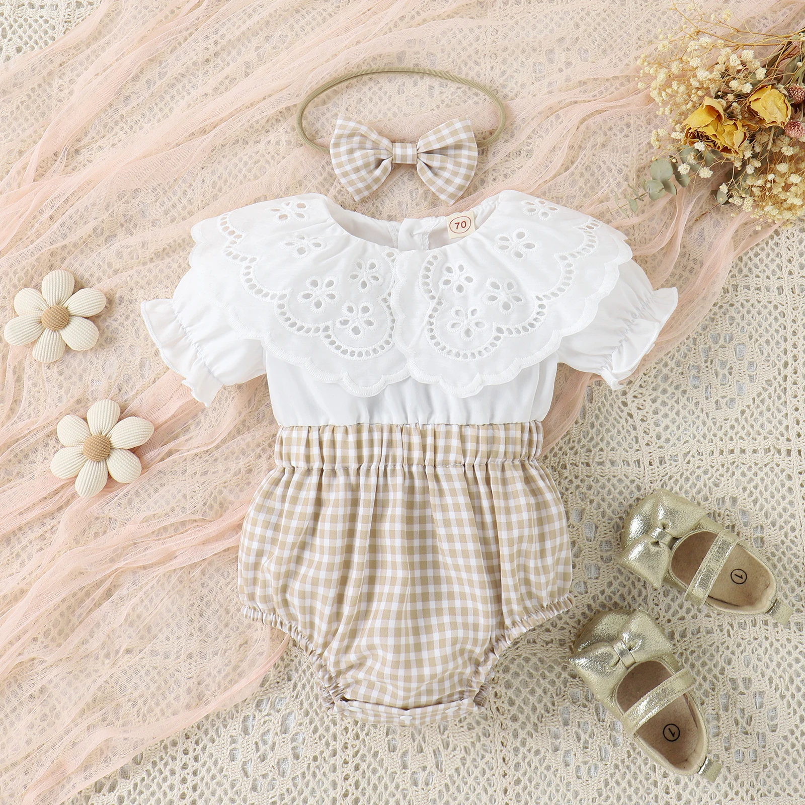 3PCS Summer 0-2 Year Old Baby Girl Baby Soft And Comfortable White Doll Collar + Plaid Shorts + Headwear