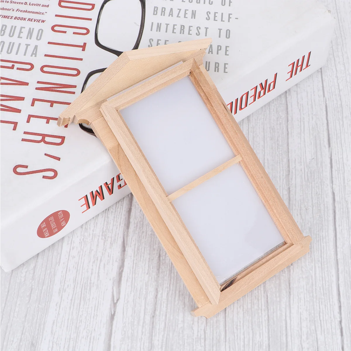 2 pcs Mini House DIY Miniature Furniture Window Wooden ini House Decor Ornament Photo Props for Kids