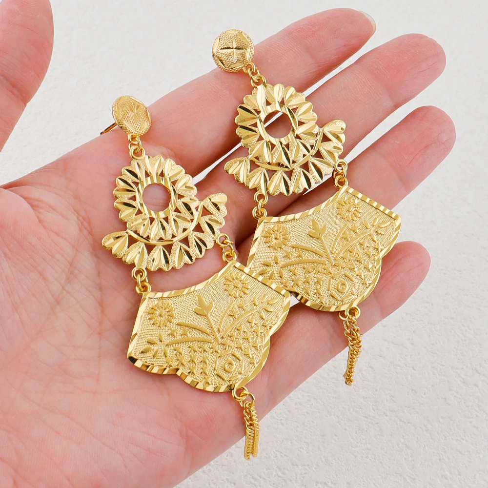 

Dubai Gold Plating Fan-shaped Pendant Drop Earrings Art Fashion Jewelry Accessories Birthday Wedding Banquet For Women Gifts