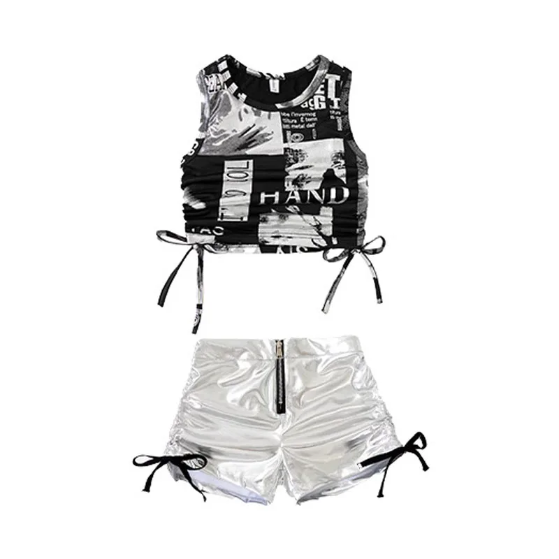 Ropa de Hip Hop Kpop para chico, camiseta sin mangas corta con cordones y estampado negro, pantalones cortos metálicos plateados con lazo lateral para niña, traje de baile callejero