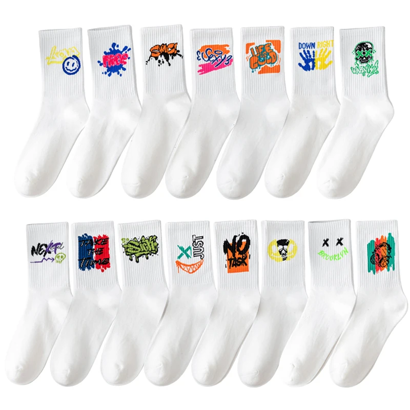 10 pairs of couple\'s mid length socks with quirky spray painted graffiti, personalized socks, comfortable and breathable, suitab