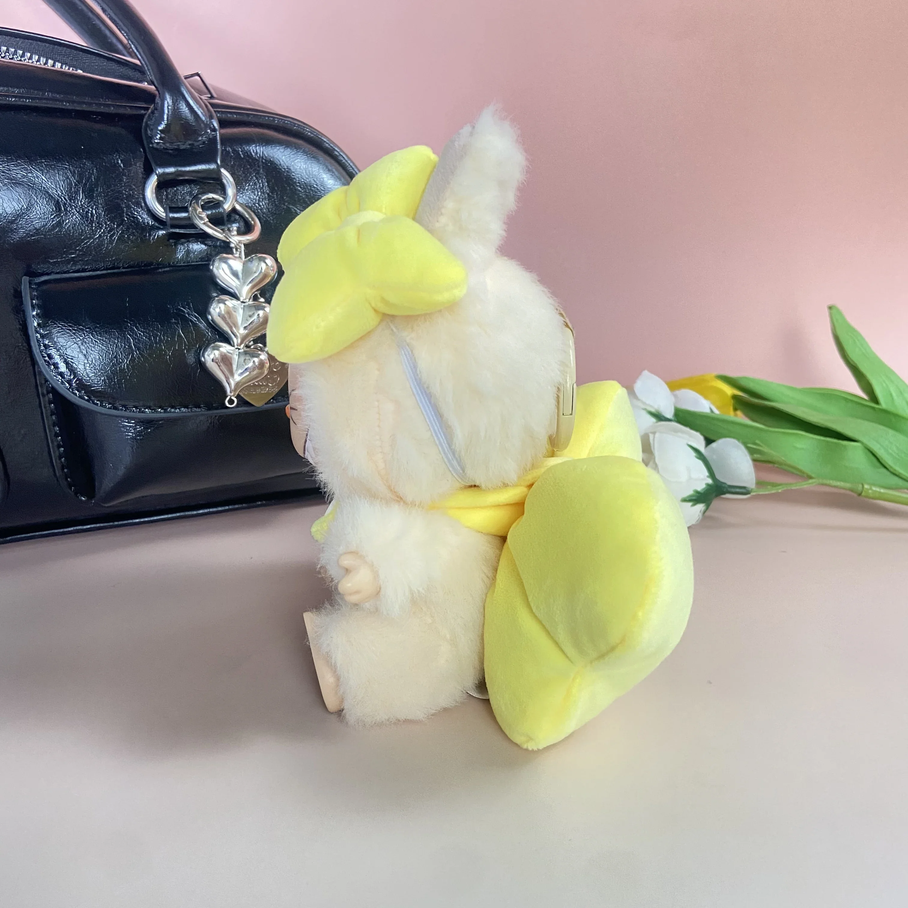 فقط Labubu الملابس مجموعة السنة الجديدة كولا السعادة عامل الزواج القط كبير القوس Labubu الملابس وتتسابق الملحقات دون الدمى