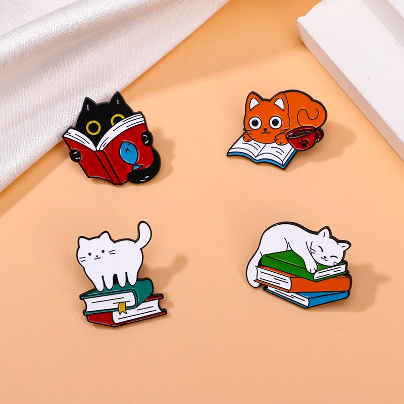 Cartoon Animal Badge High end Metal Brooch Cute Design Learning Book Cat Styling Dripping Oil Student Brooch Jewelry