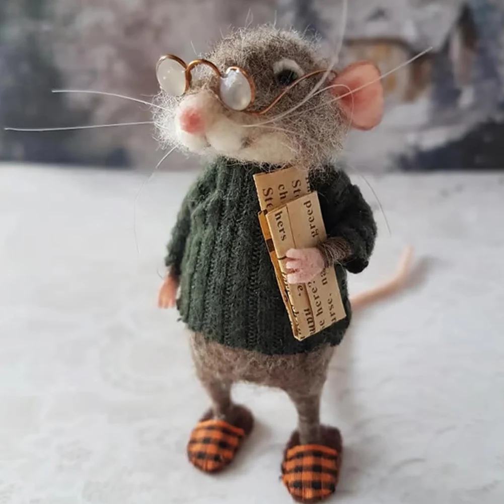 

Christmas Needle Felted Mouse DIY Handmade Cute Needle Felted Mouse Needle Felting Mice Wool Felt Mouse